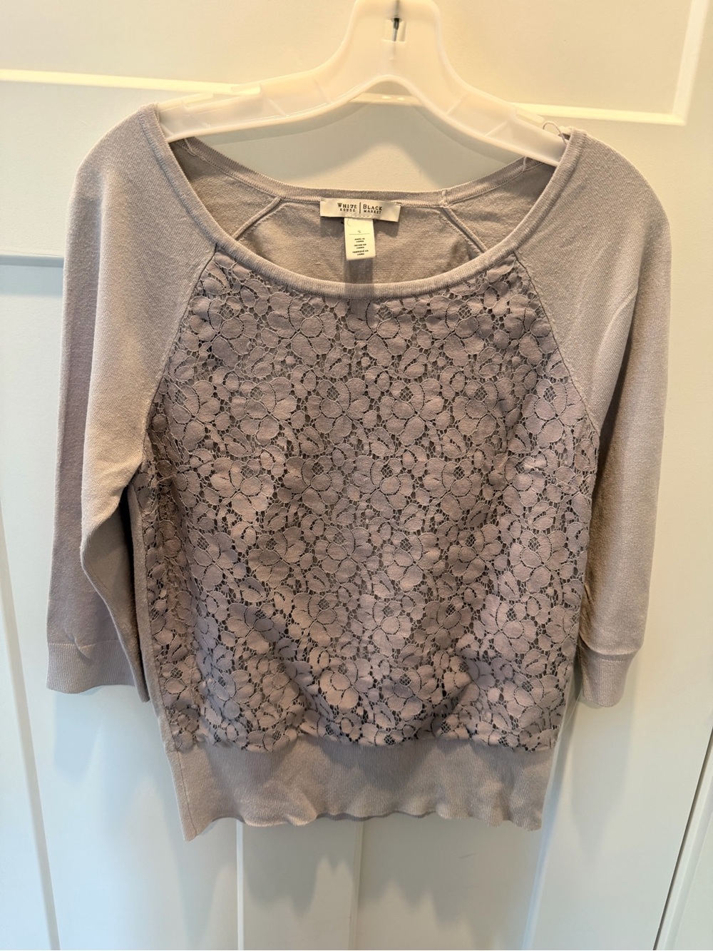 White House Black Market Gray Floral Lace Front Sweater Top Small